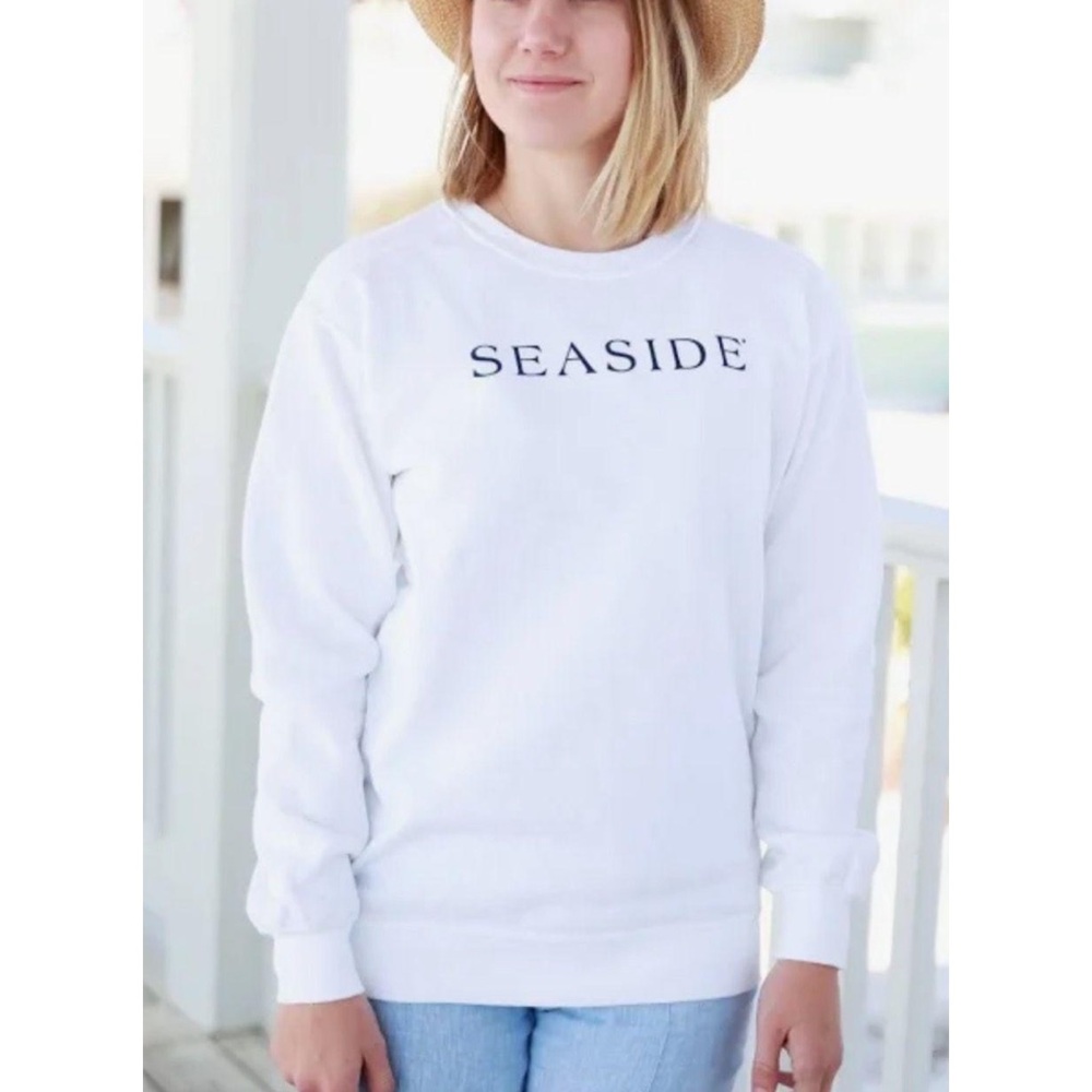 Seaside crewneck